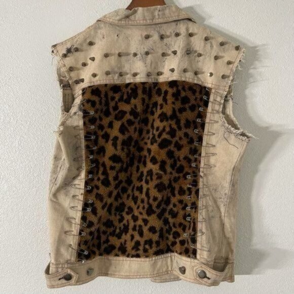 Rehab Denim Studded Vest with Leopard Print Fabric in Back Tie Dye Size Small - Picture 10 of 11